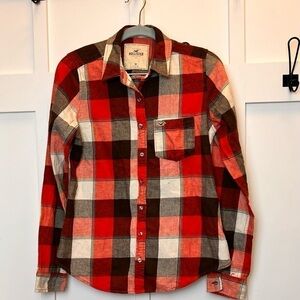 Hollister Women's Button Shirt Plaid Medium Cozy Cabincore Grunge Outdoorsy Chic